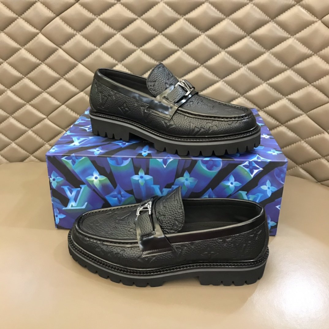Louis Vuitton Major Loafer