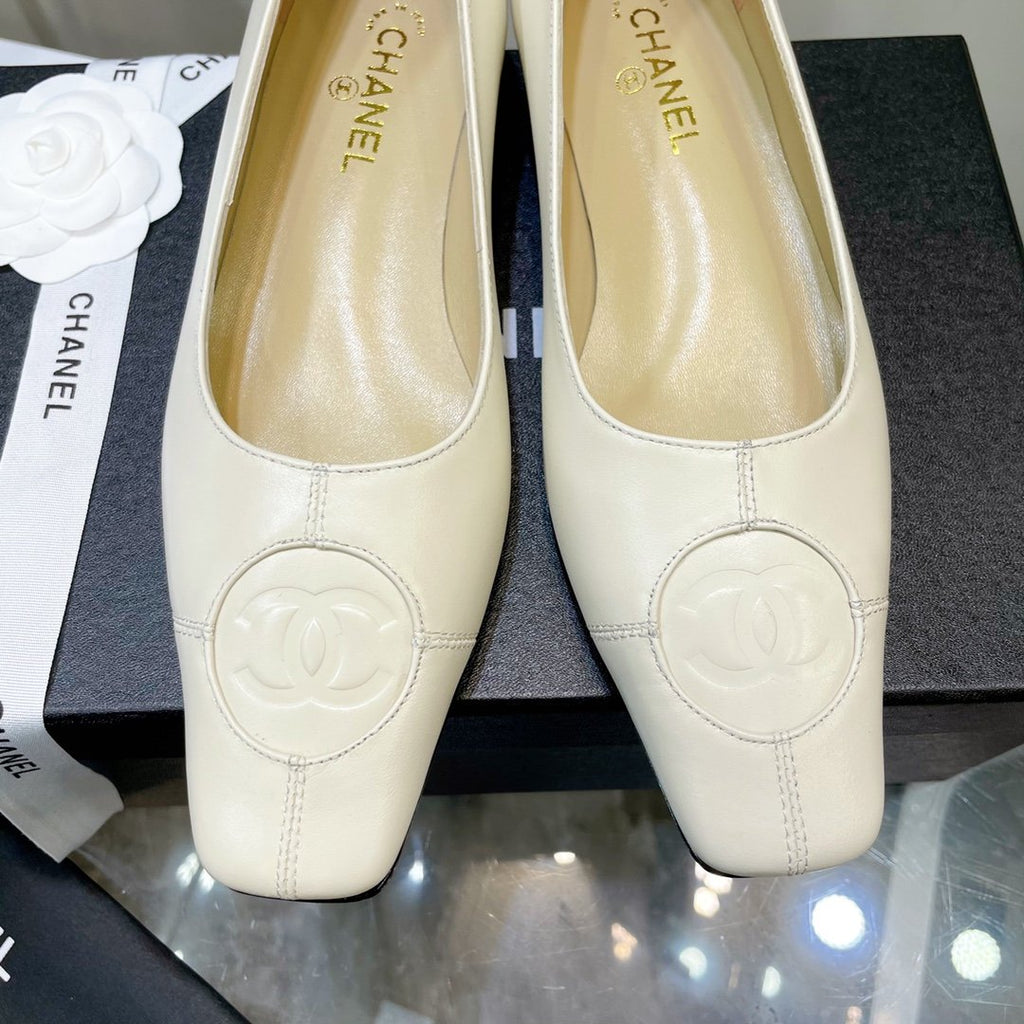 Chanel Flats Cream