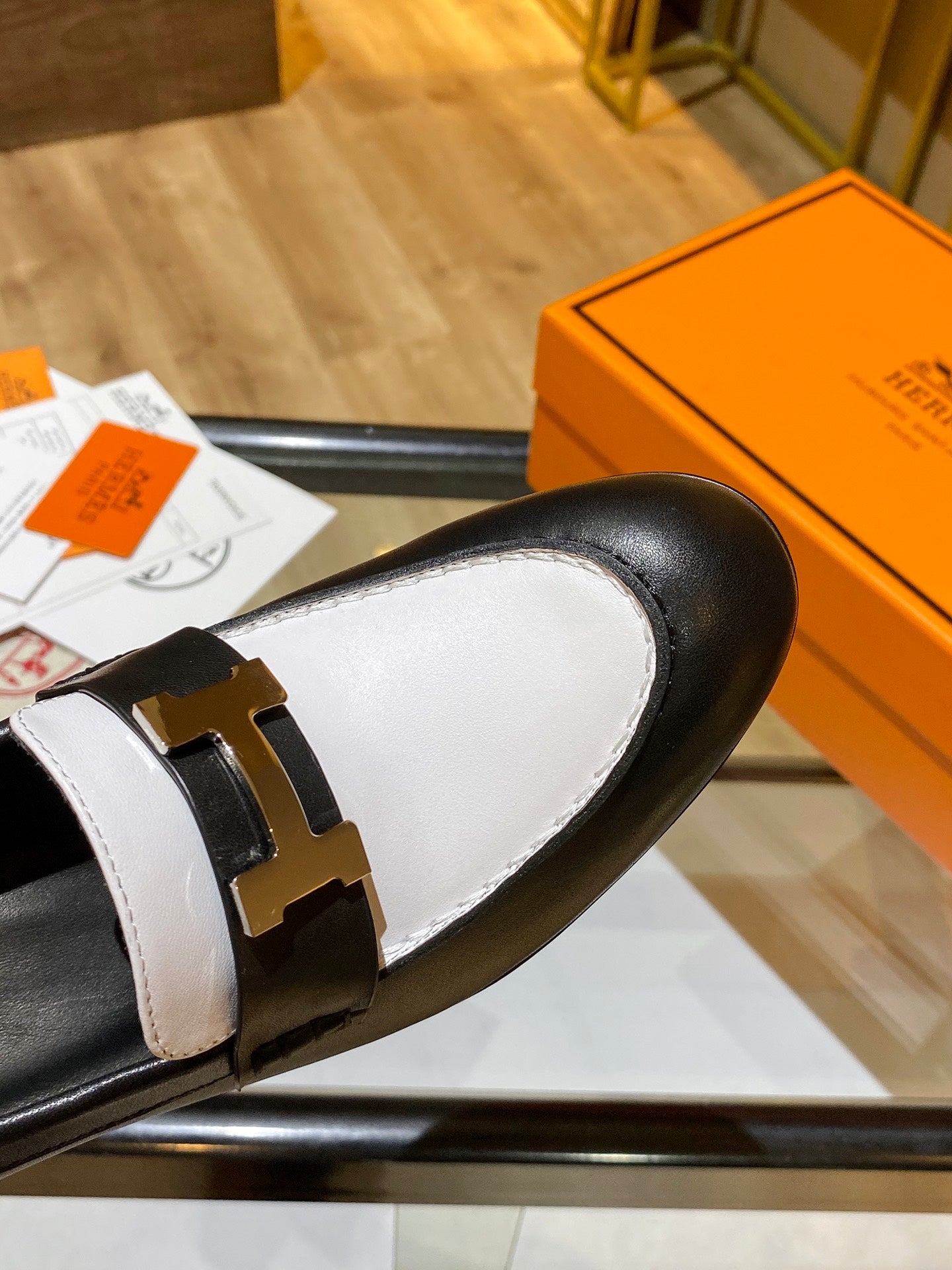 Hermes Elysee Pump Black/White