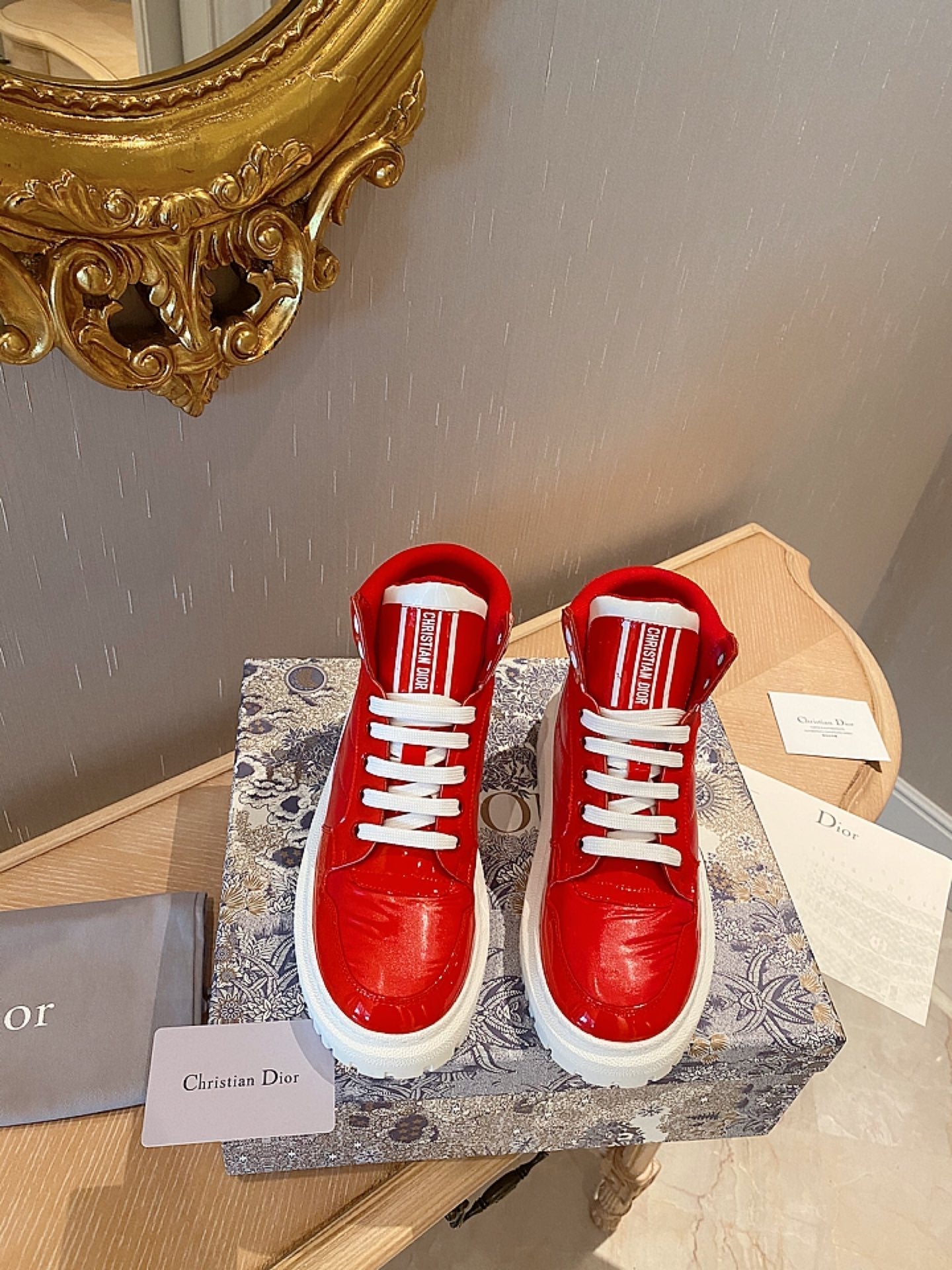 D-Player Sneaker Red