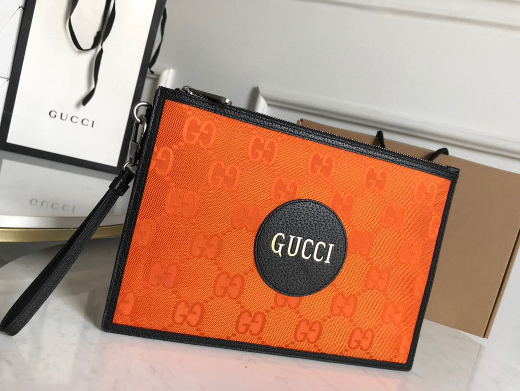 Gucci Off The Grid Pouch 31cm