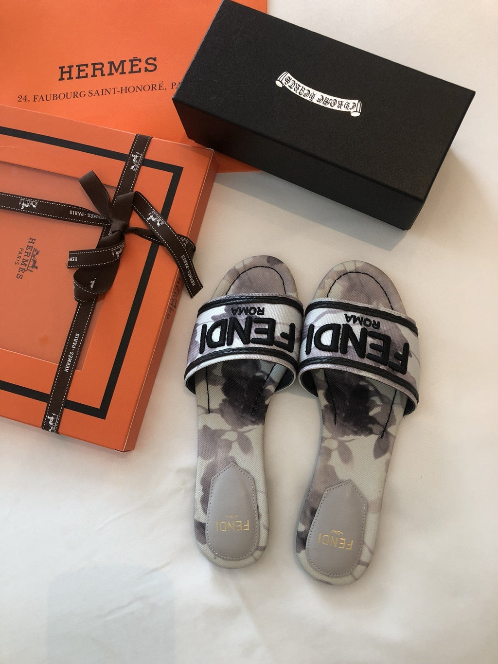 Fendi Baguette Grey