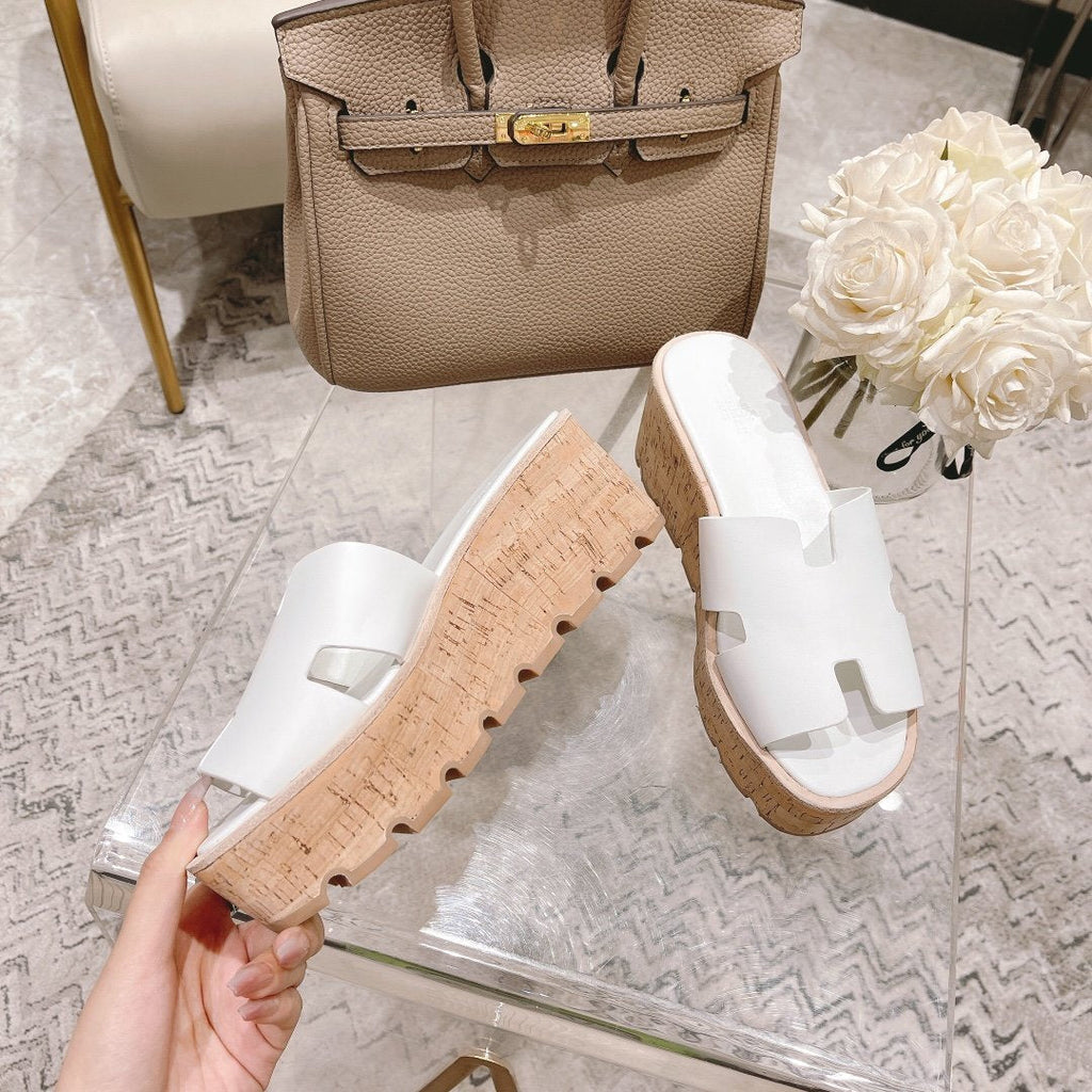 Hermes Eze 30 Sandal White