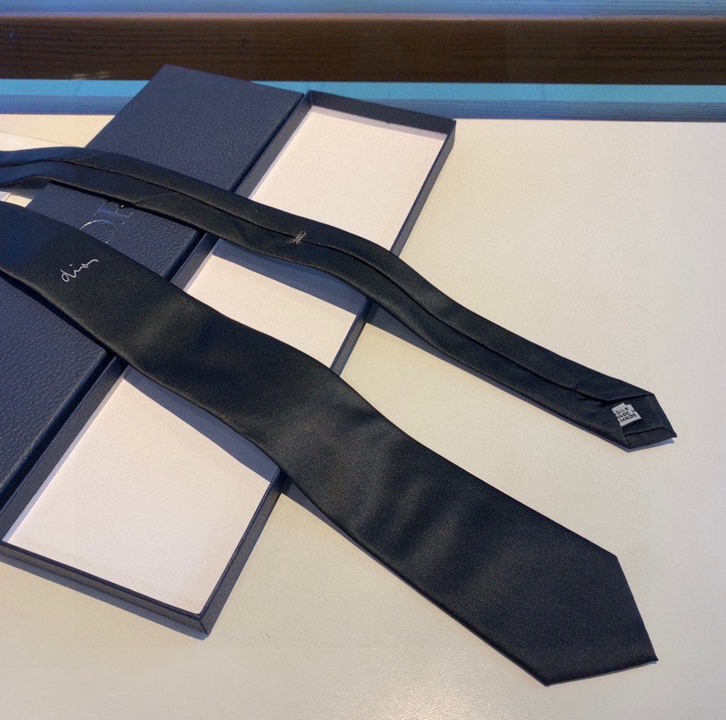 Dior Tie