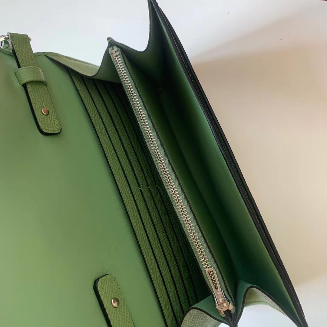 Hermes Constance Togo 21cm Green