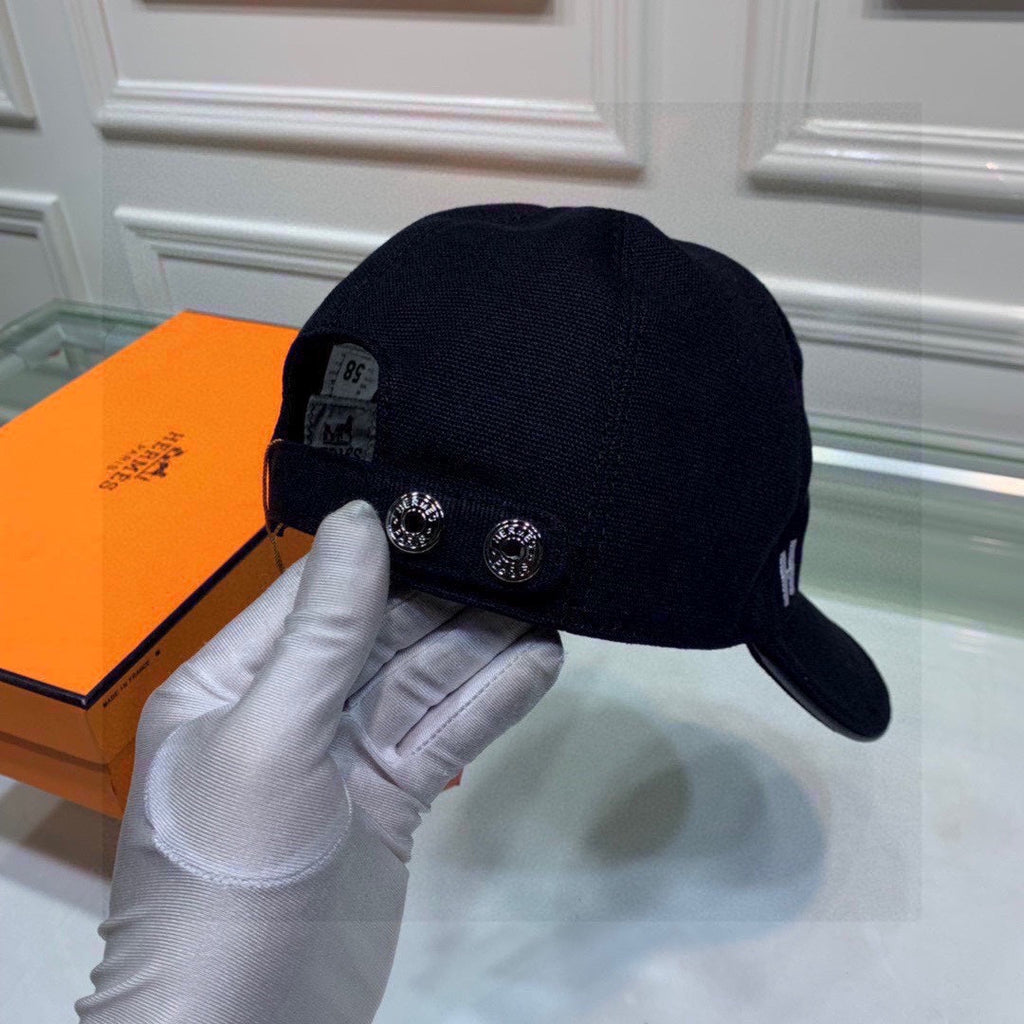 Hermes Davis H Primavera Cap Black