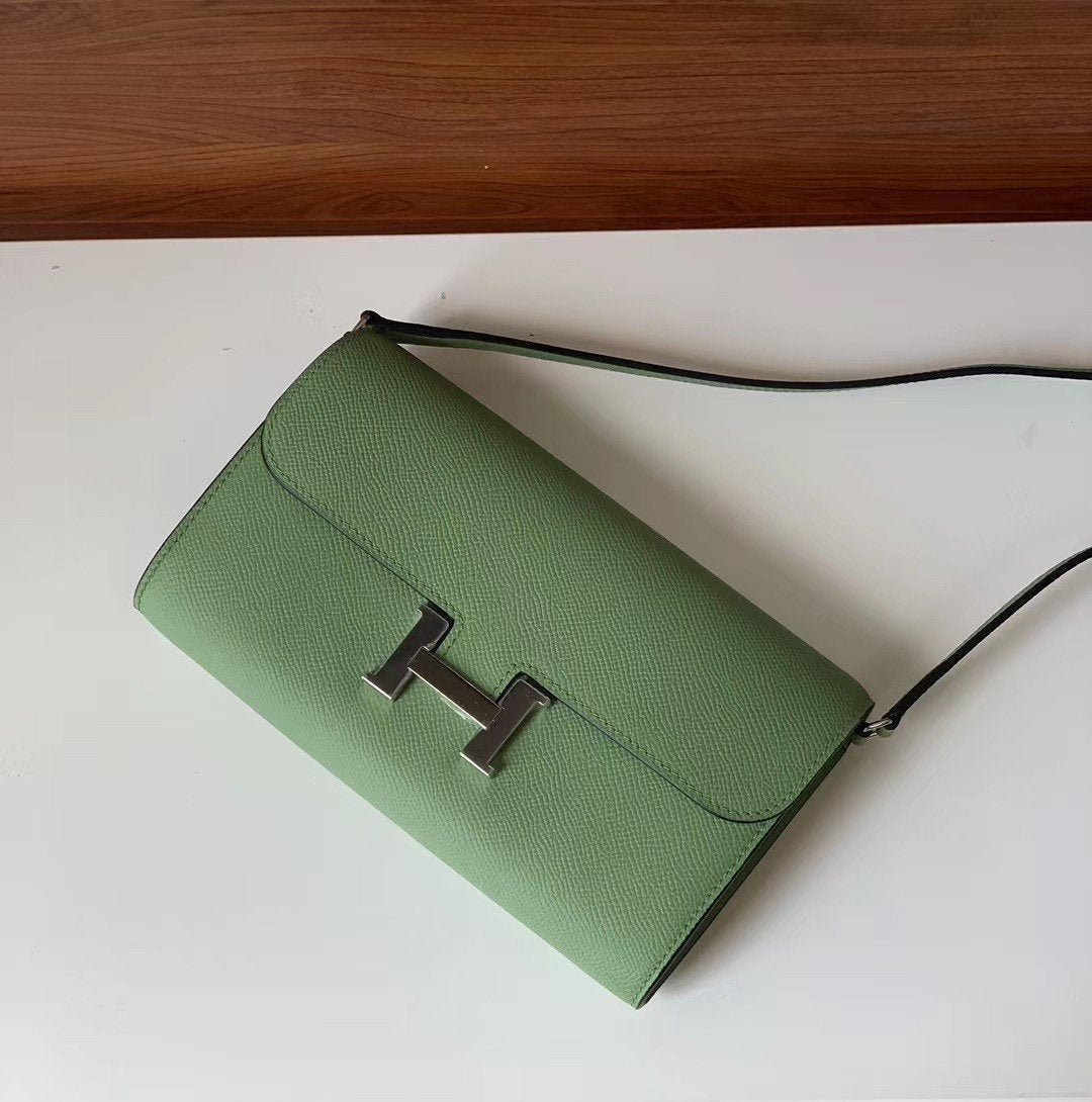 Hermes Constance Togo 21cm Green