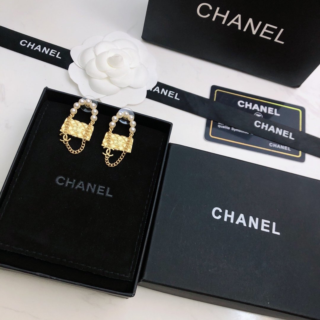 Chanel Earings