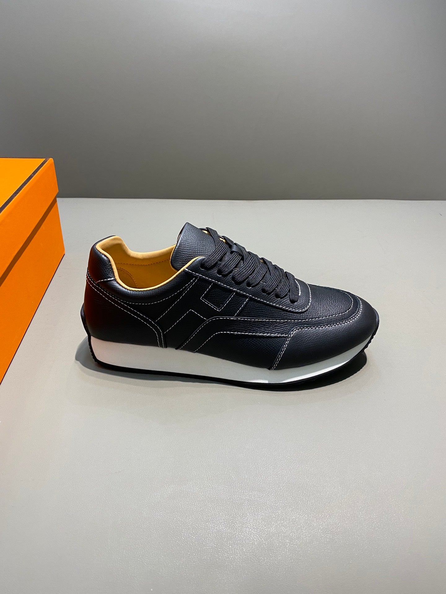 Hermes Drive Sneaker