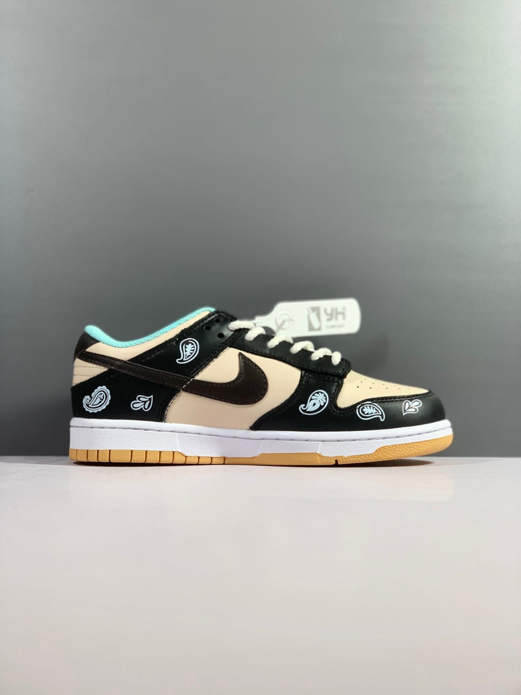 Nike SB Dunk Low Top