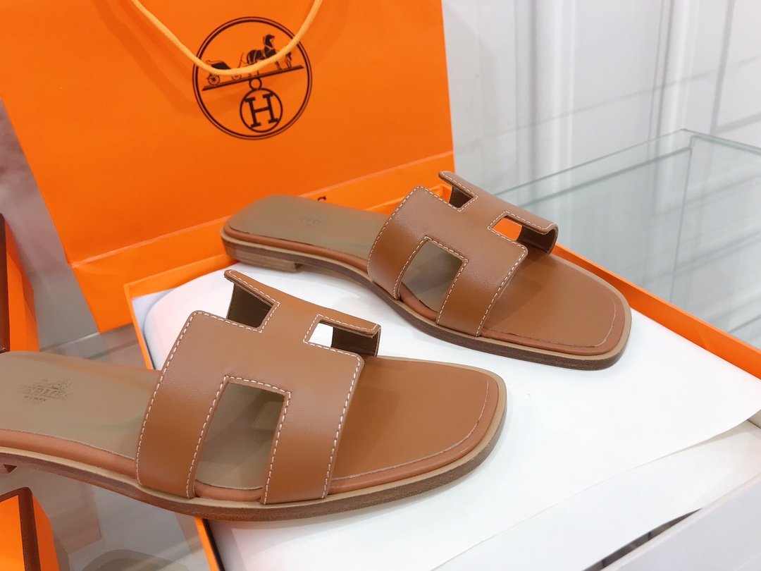 Hermes Oran Sandal Brown