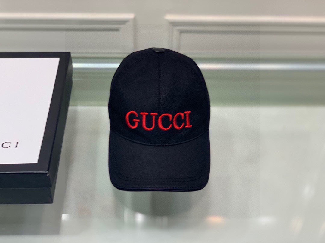 Gucci Off The Grid Baseball Hat Black