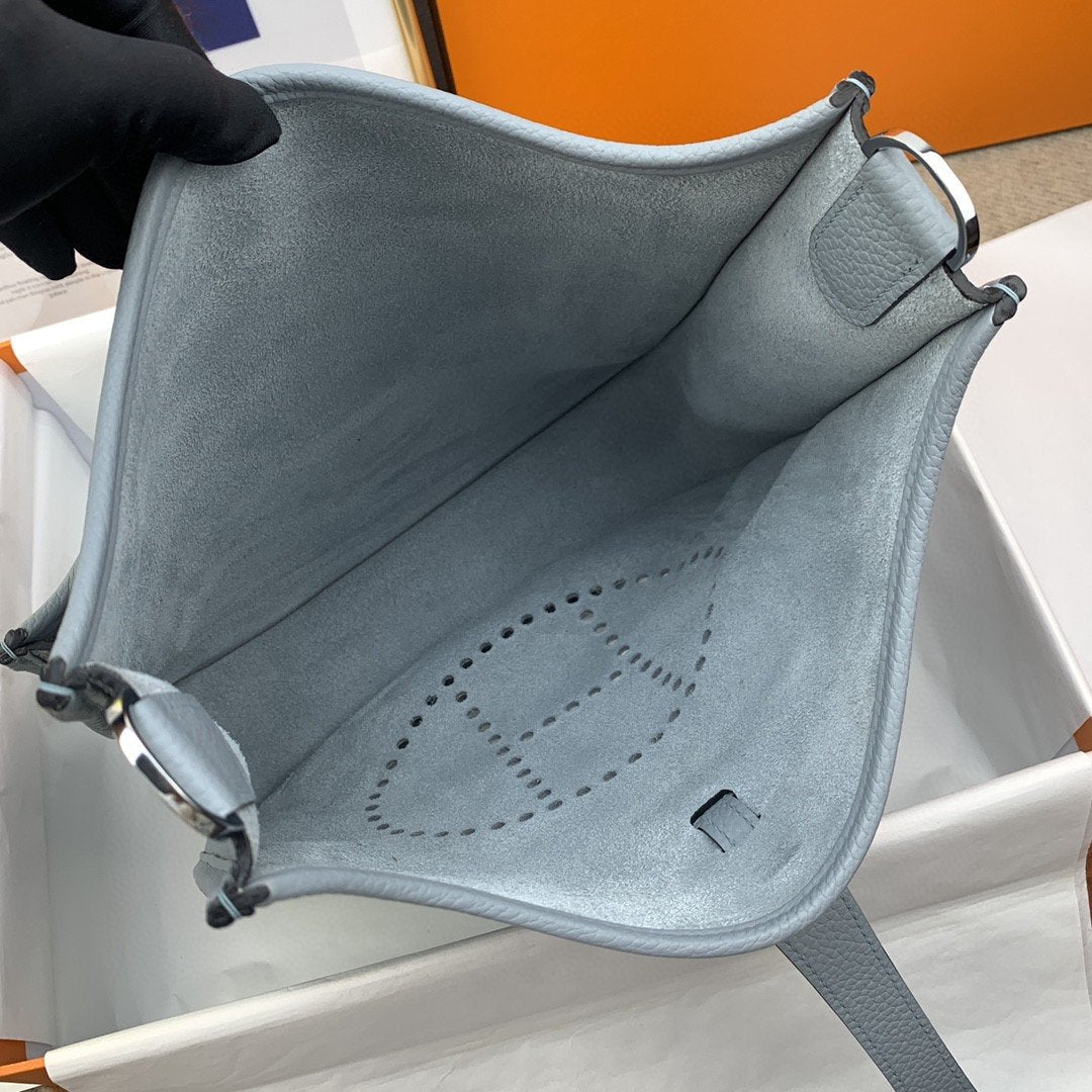 Hermes Evelyne III 30cm
