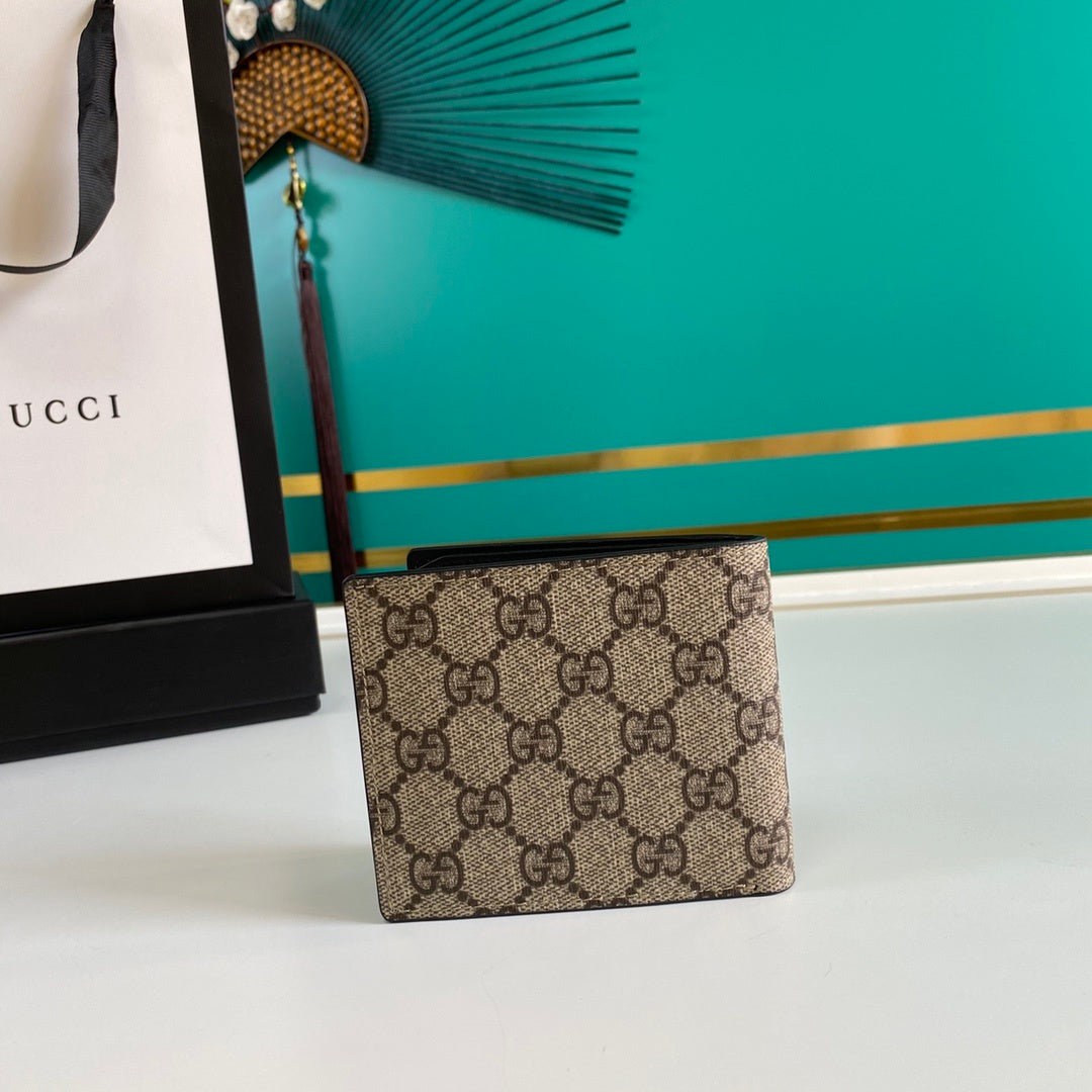 Gucci Bestiary Pouch With King Bee 11cm