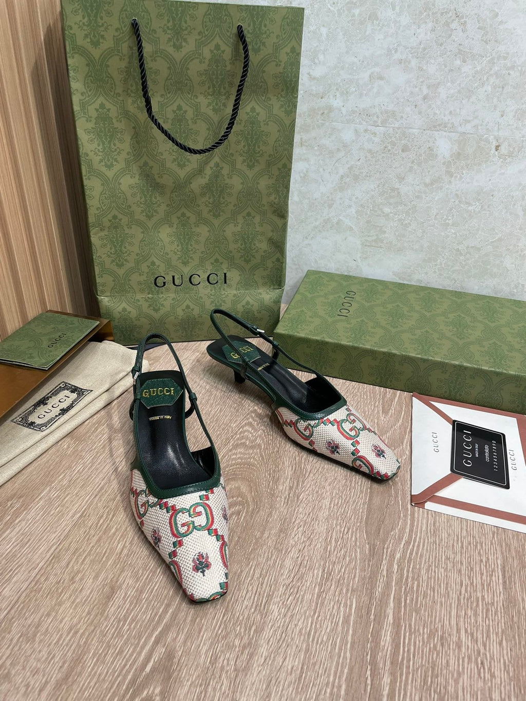 Gucci Slingback Pumps Beige