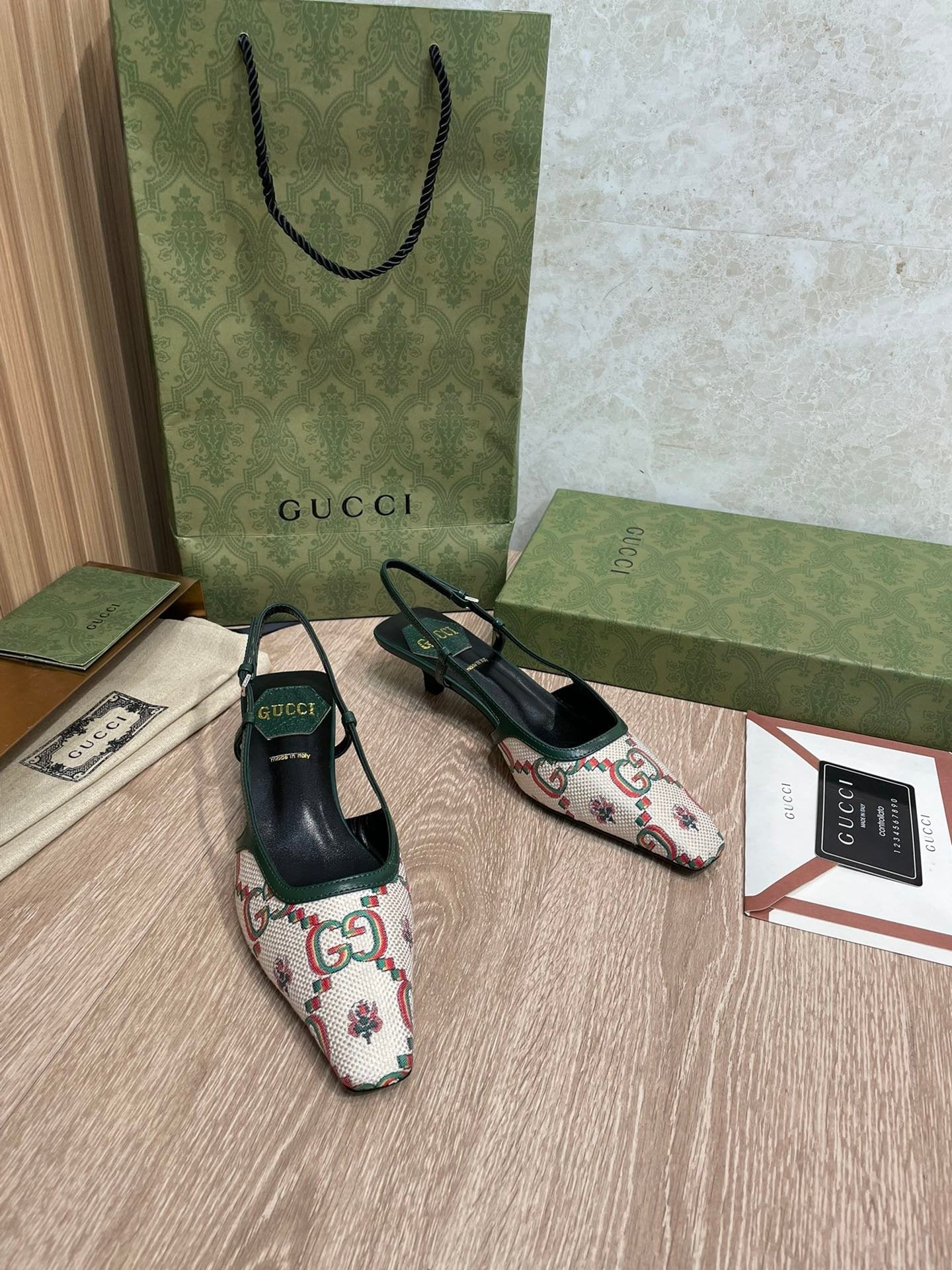 Gucci Slingback Pumps Beige