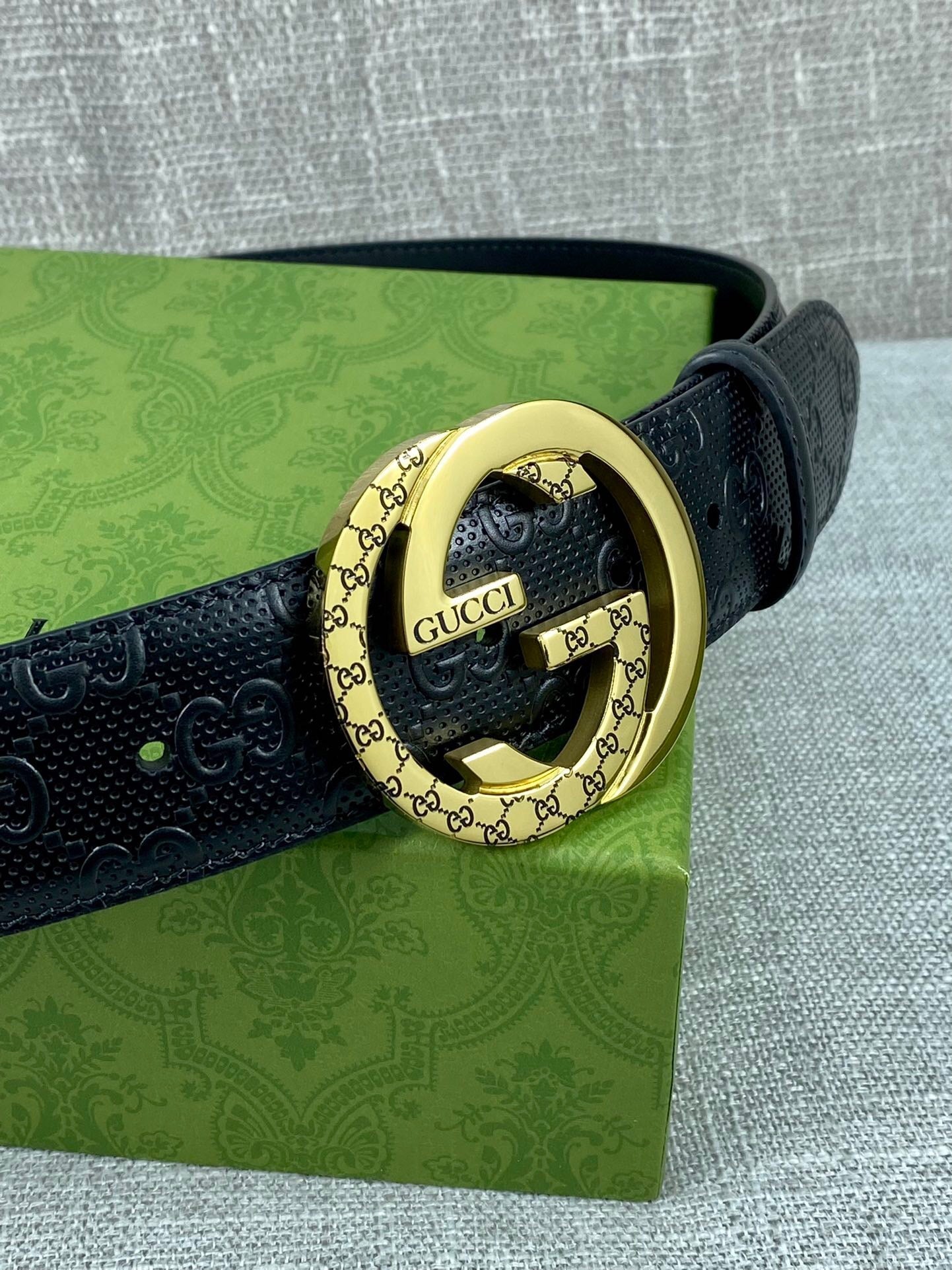 Gucci Marmont Reversible Belt