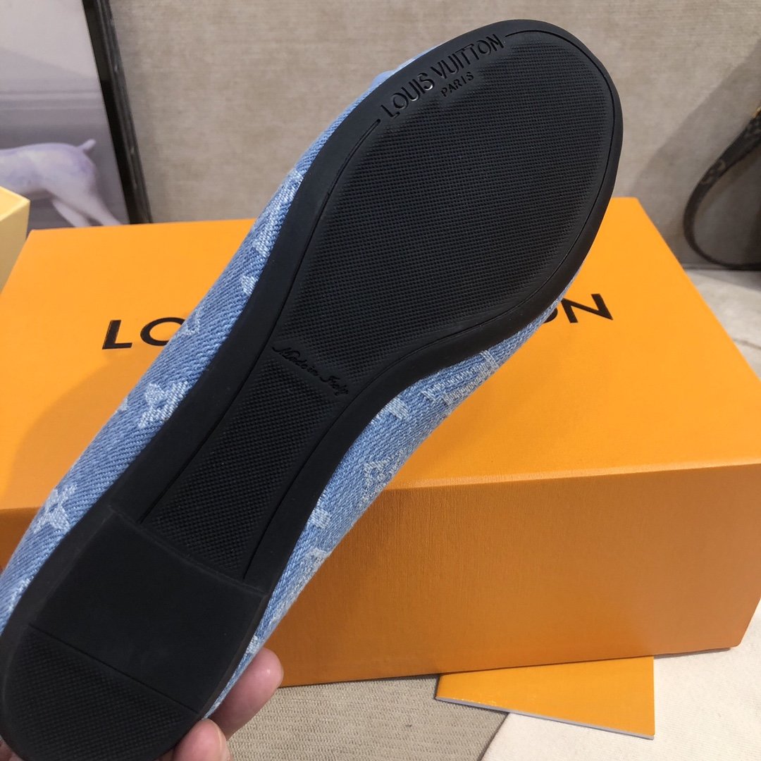 Louis Vuitton Gloria Flat Loafer Blue