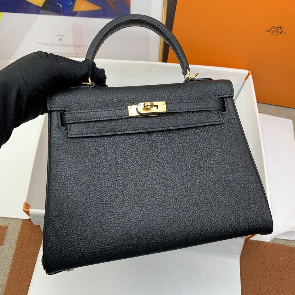 Hermes Kelly 25 Togo Gold Hardware Black