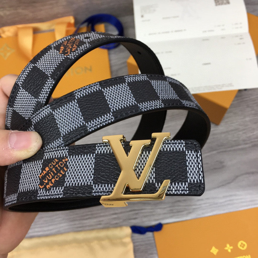 Louis Vuitton Initiales Belt Black