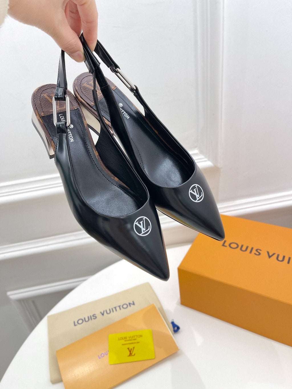 Louis Vuitton Magnetic Slingback Pump Black