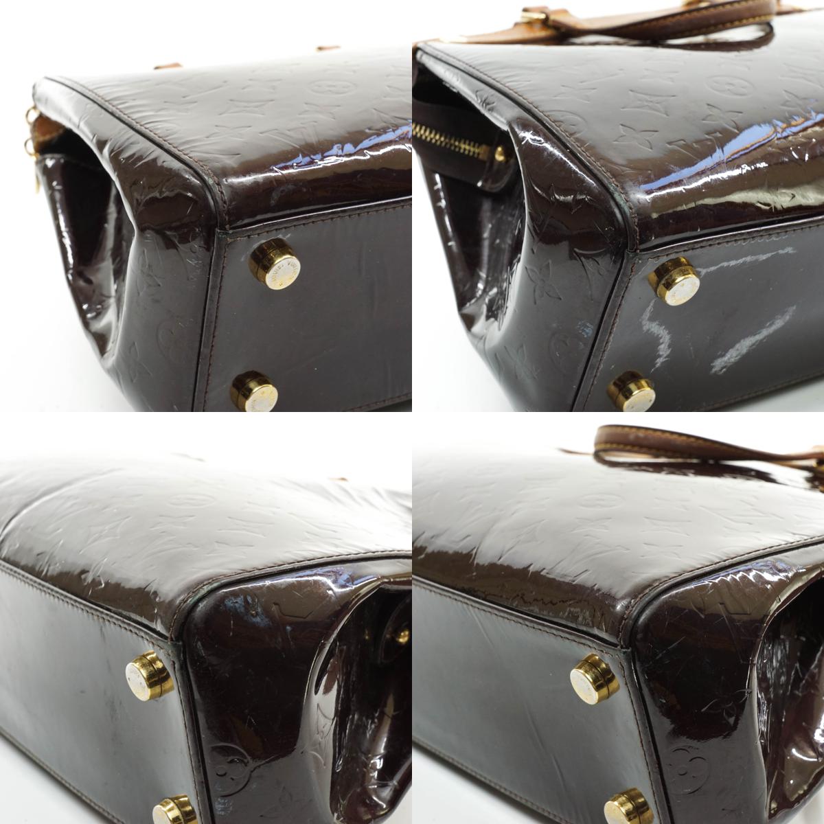 Louis Vuitton Blair Mm Hand Bag
