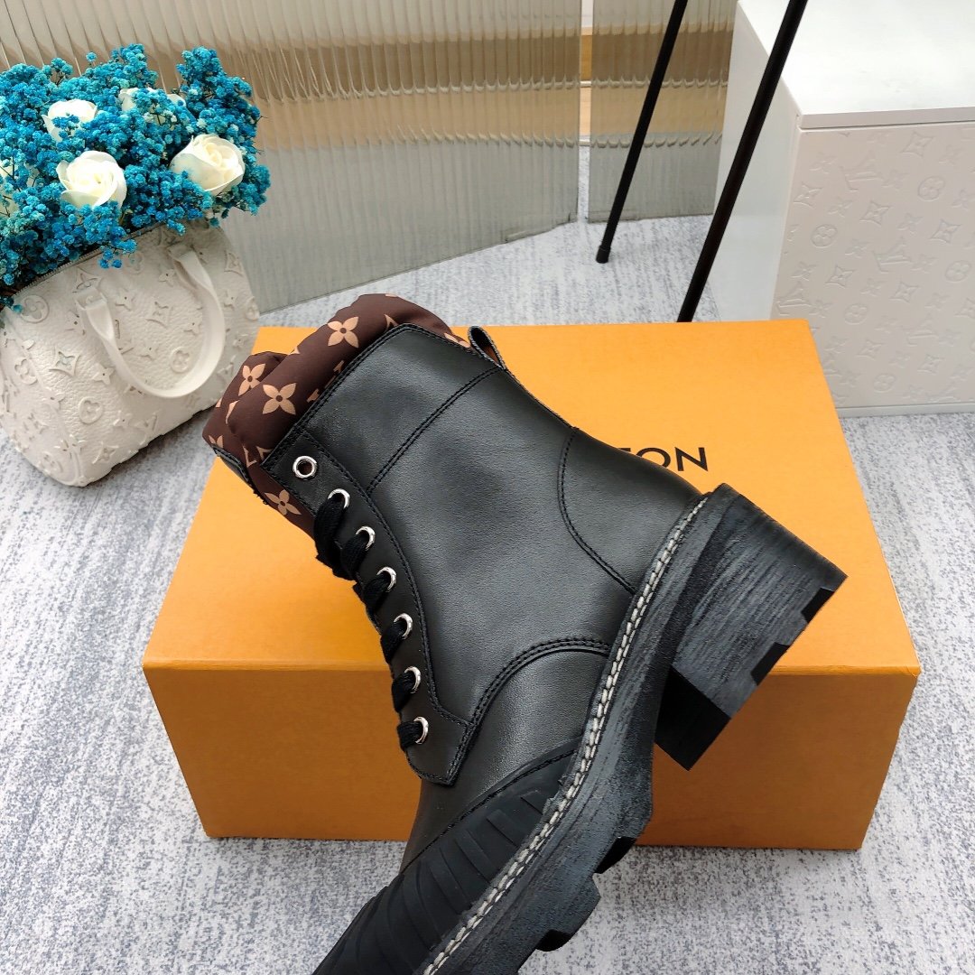 Louis Vuitton Beaubourg Ankle Boot Black