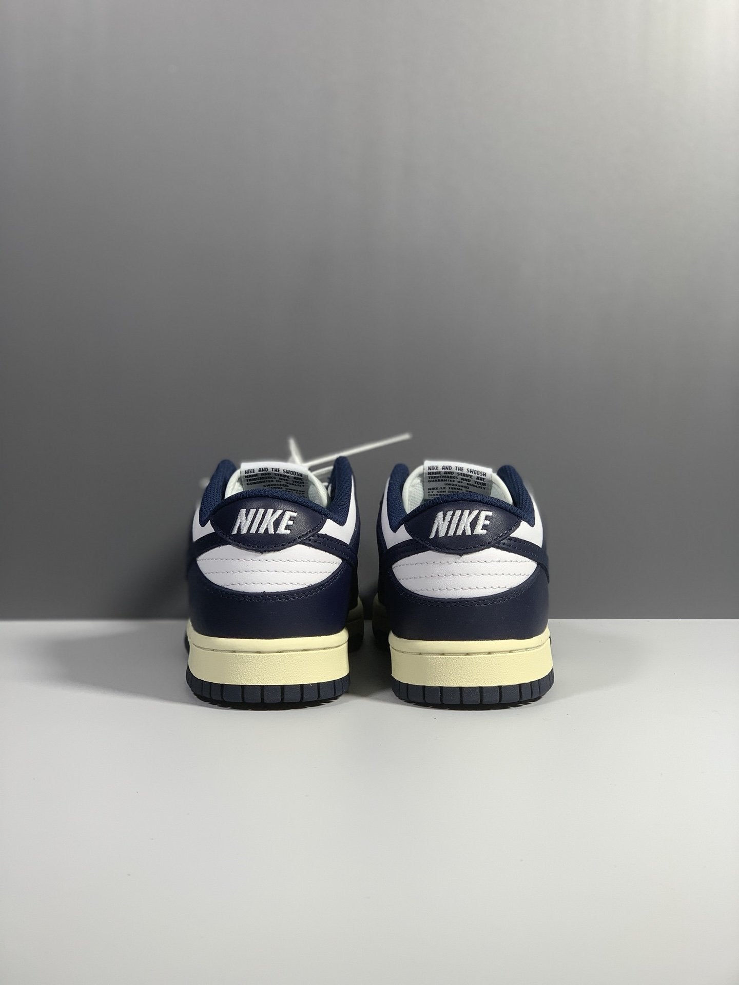 Nike Wmns Dunk Low Vintage Black