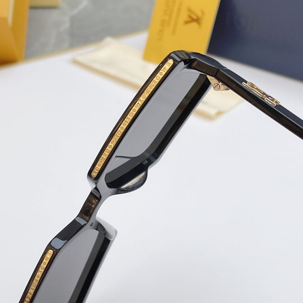 Louis Vuitton Link Cat Eye Sunglasses