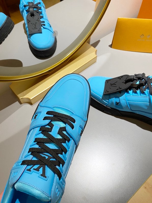 Louis Vuitton Trainer Sneaker Blue