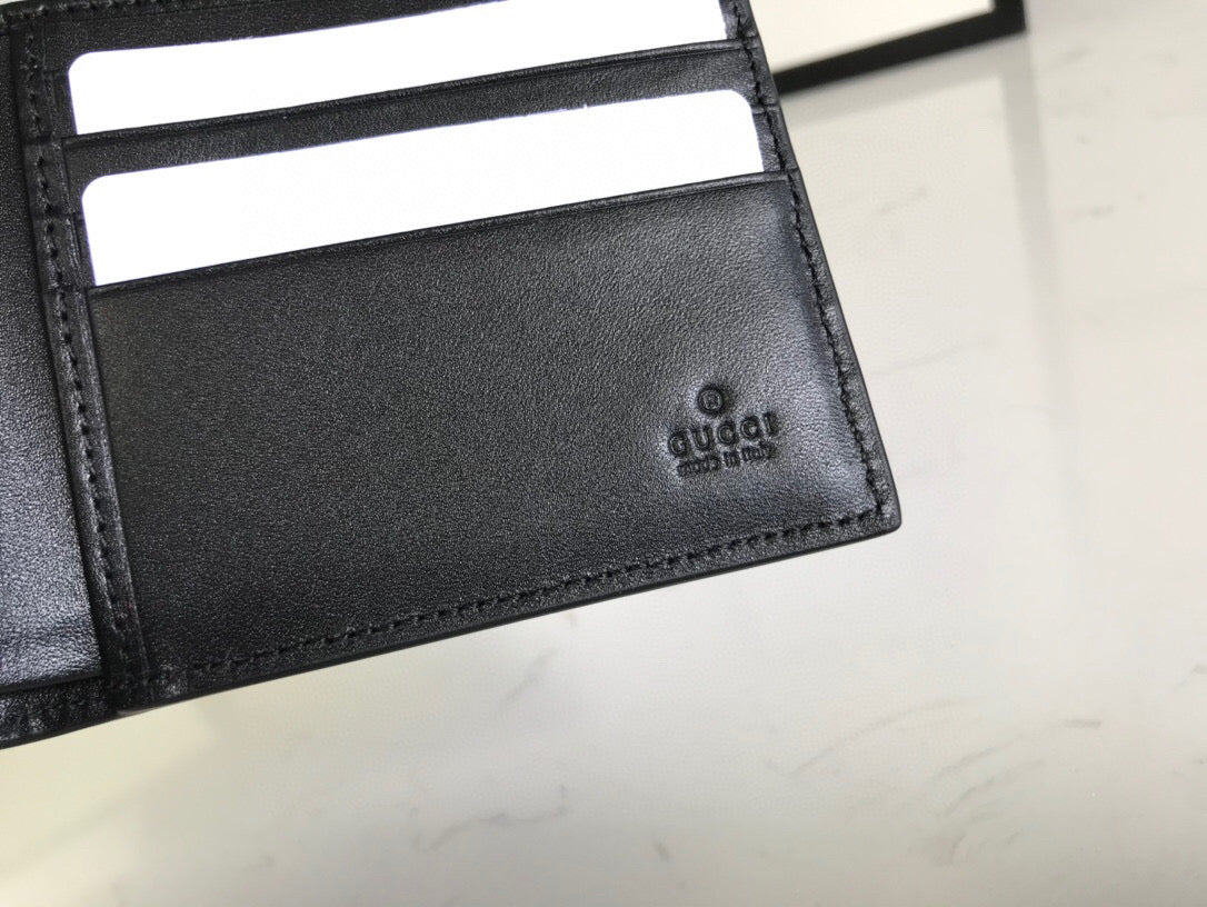 Gucci Embossed Wallet 11cm
