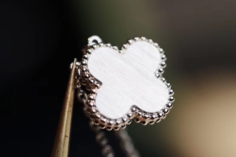 Van Cleef & Arpels Necklace