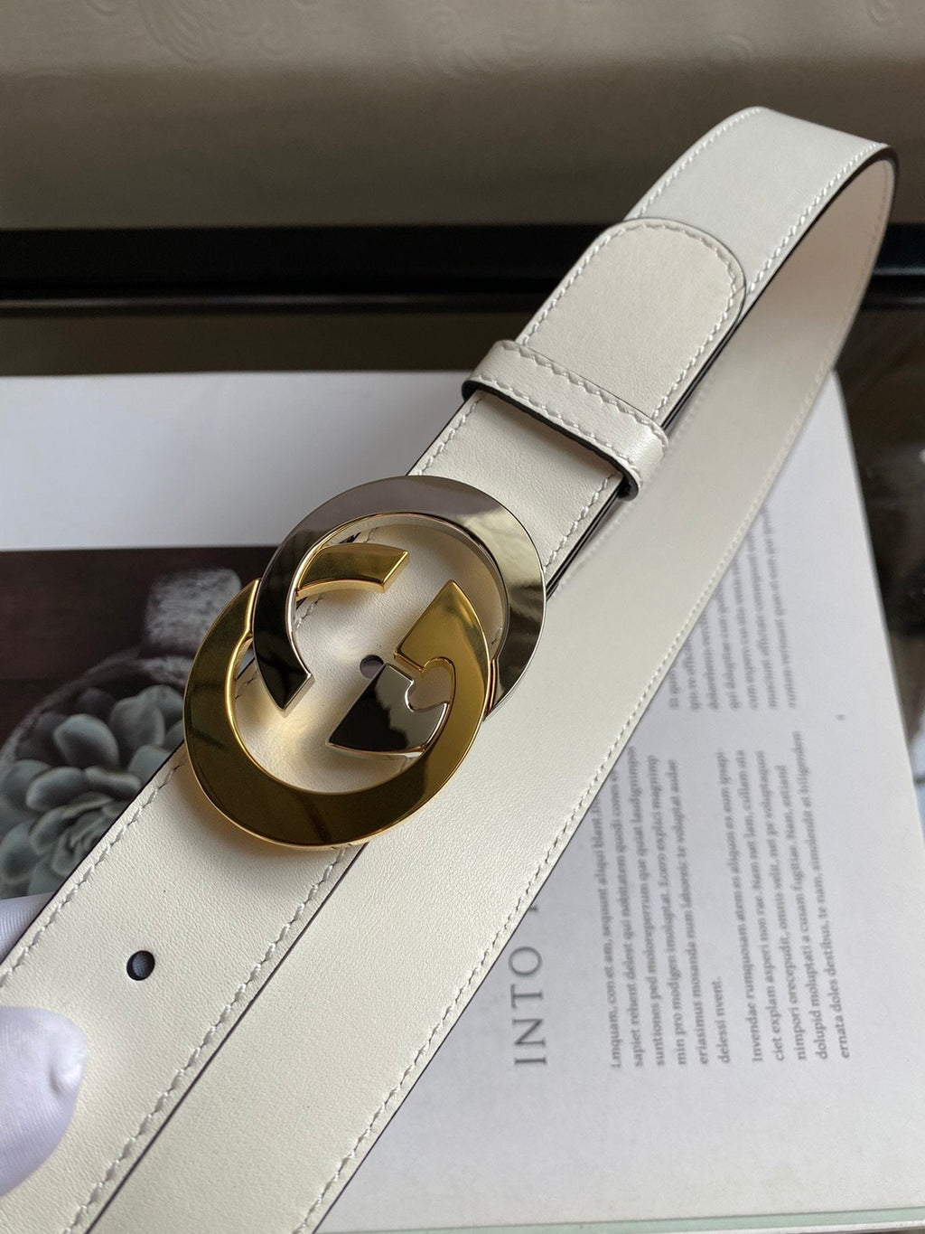 Gucci Belt With Double G Buckle White