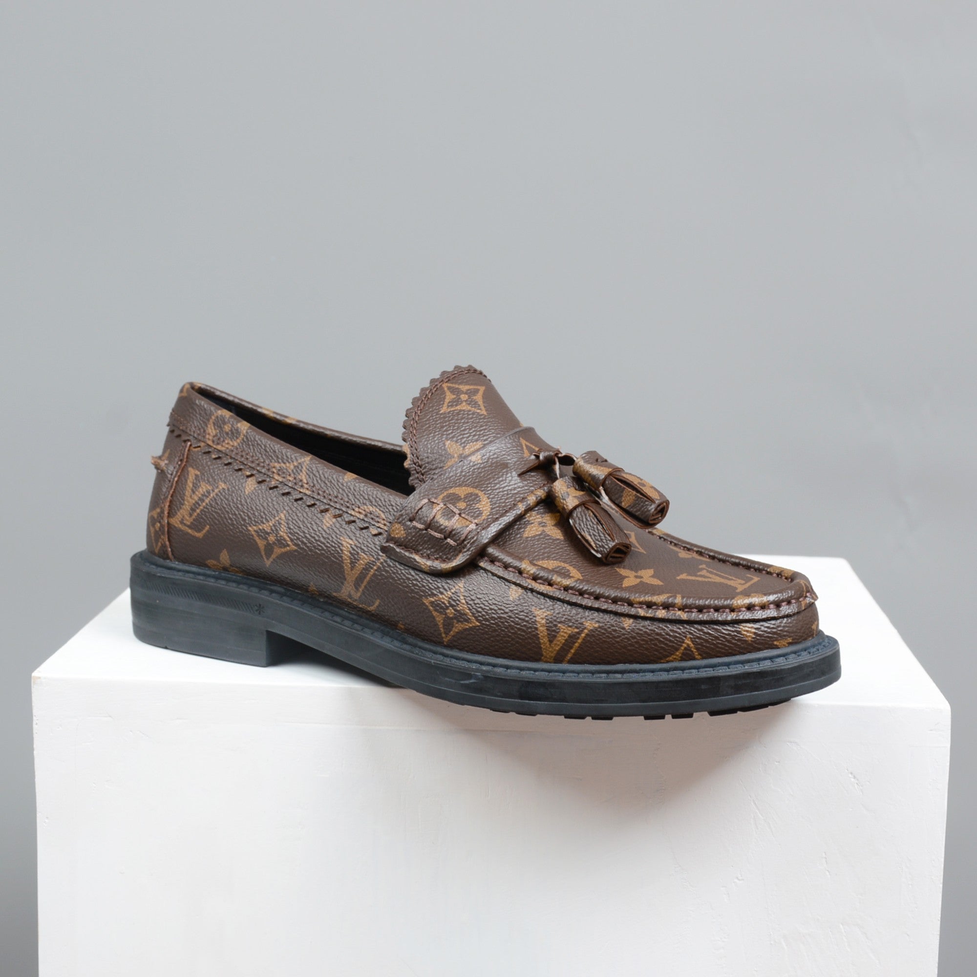 Louis Vuitton Driver Moccasin
