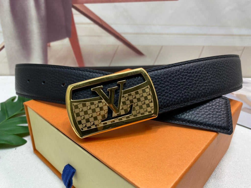 Louis Vuitton Initiales Reversible