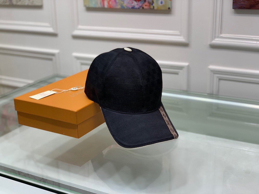 Louis Vuitton Get Ready Cap Black