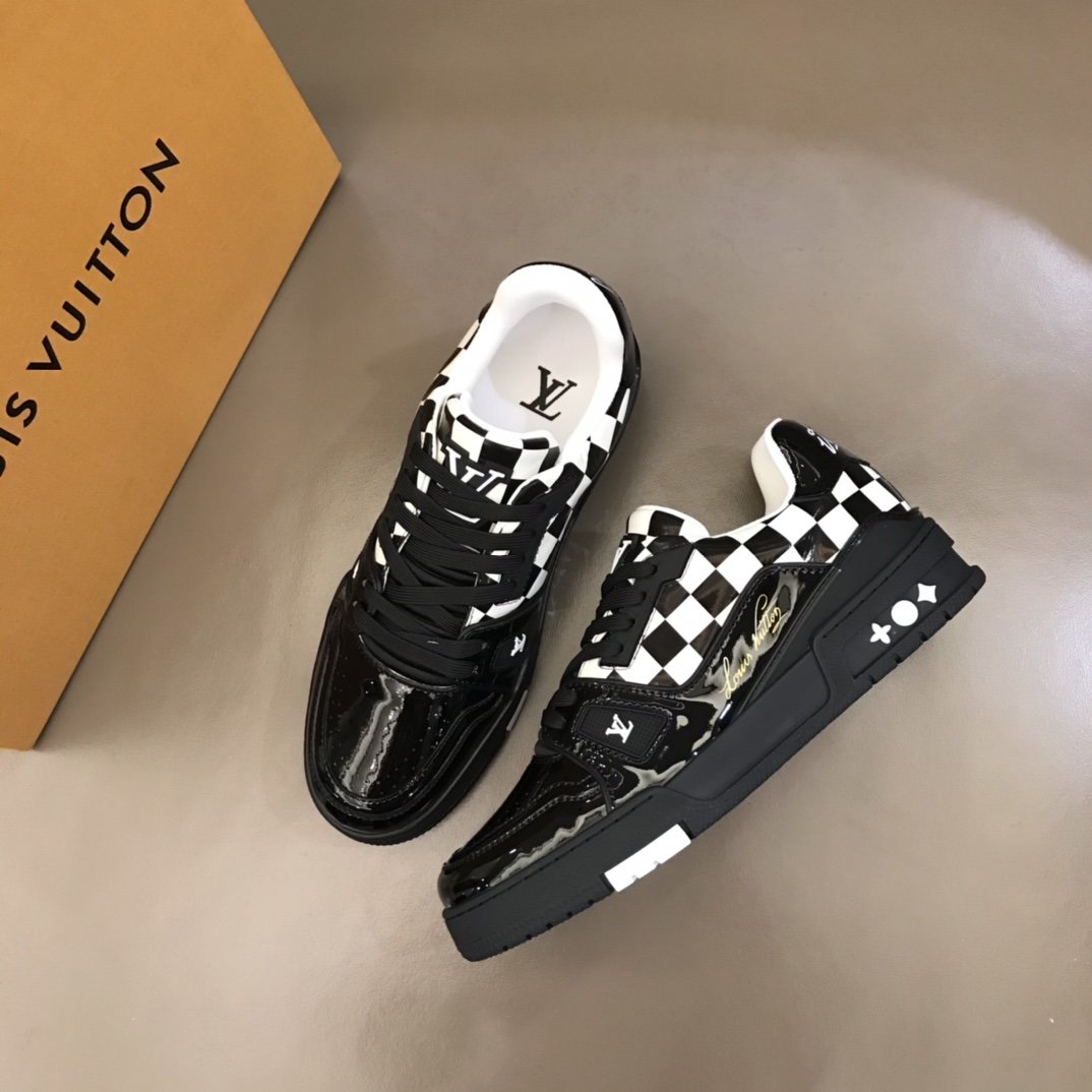 Louis Vuitton Trainer Sneaker