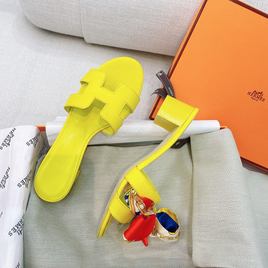Hermes Oasis Yellow