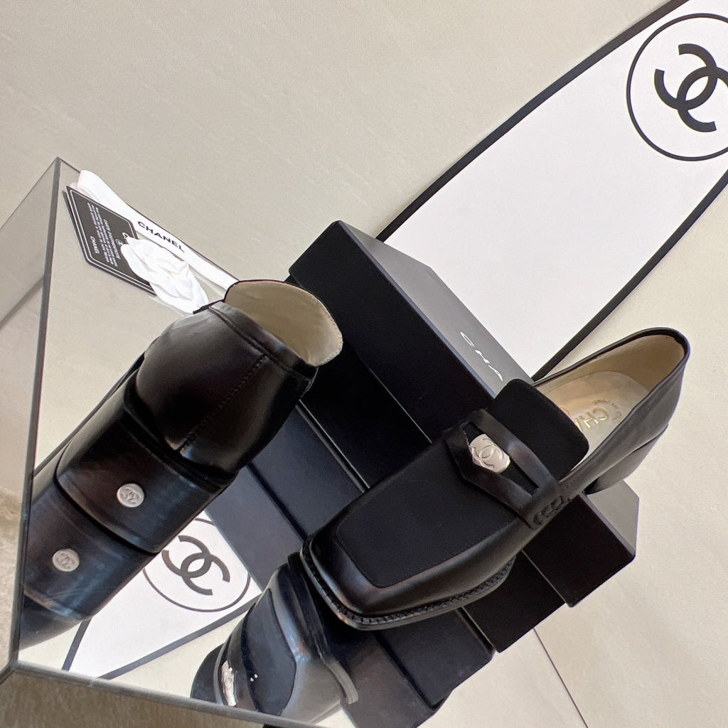 Chanel Loafers Black