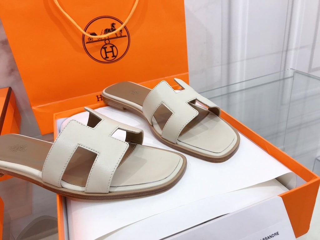Hermes Oran Sandal Beige