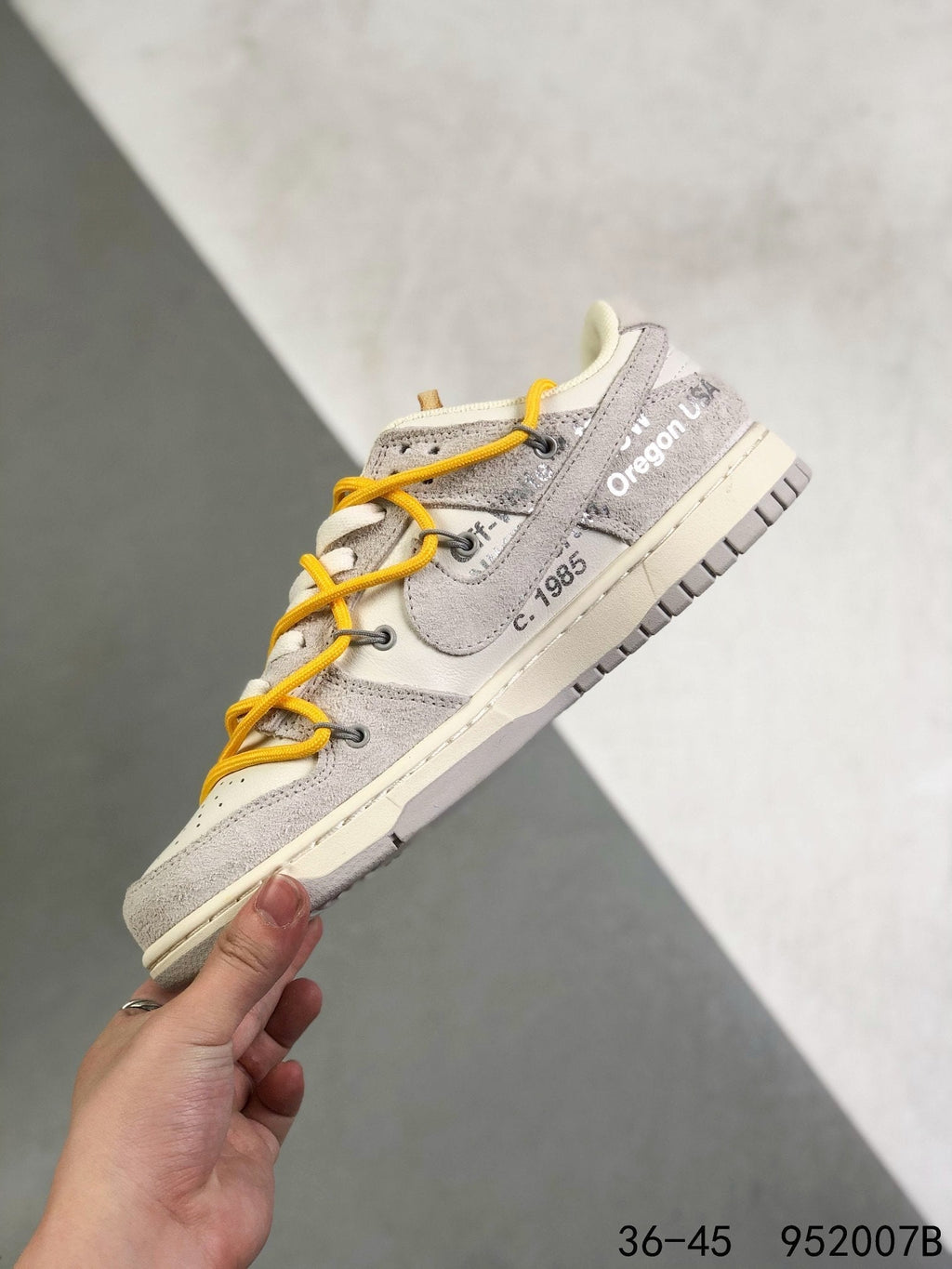 Nike Dunk Low Off-White Lot List