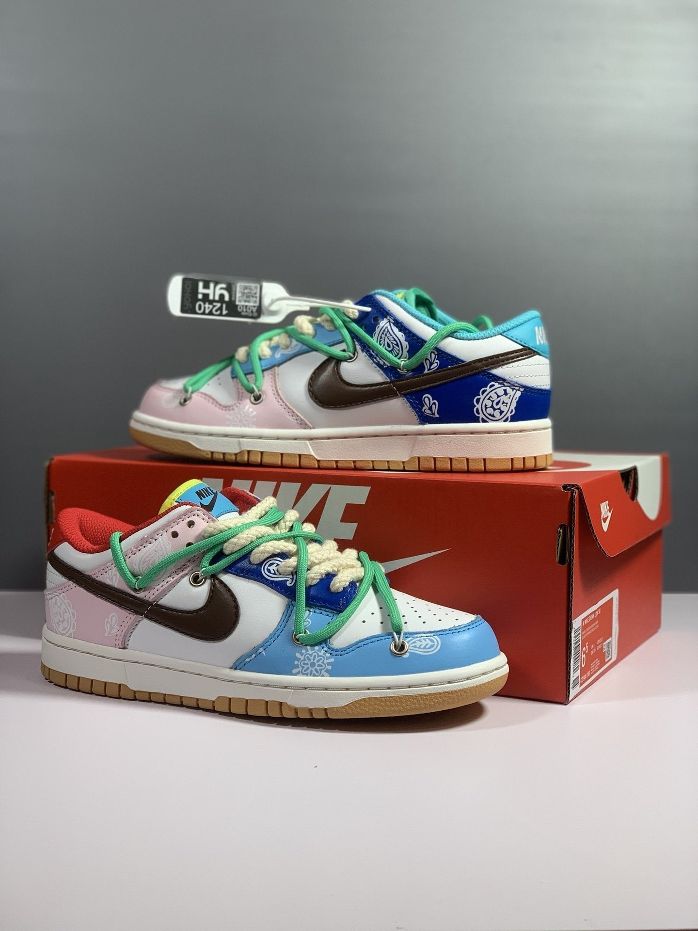 Nike SB Dunk Low Top