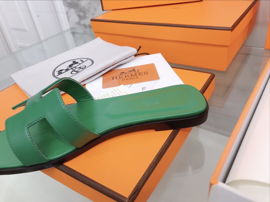 Hermes Oran Sandal Green