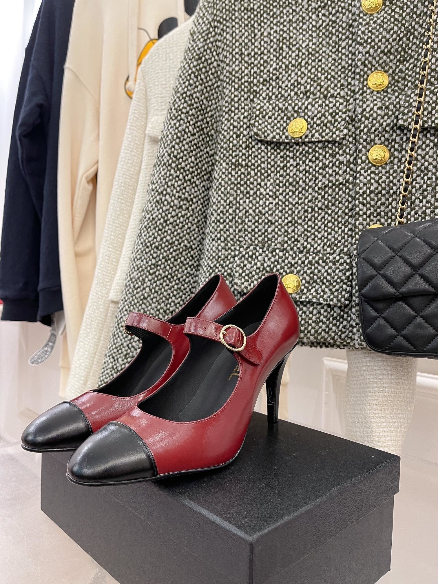 Chanel Open Shoes Red