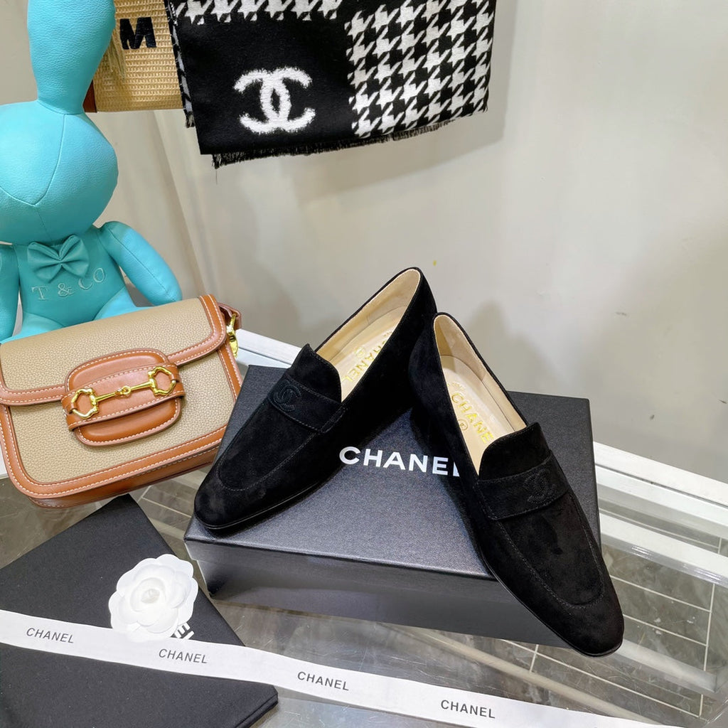 Chanel Loafers Black