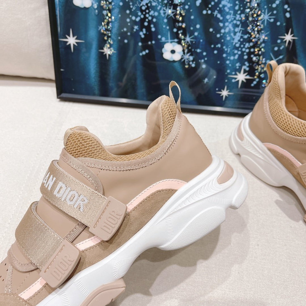 Dior D-Wander Sneaker Brown