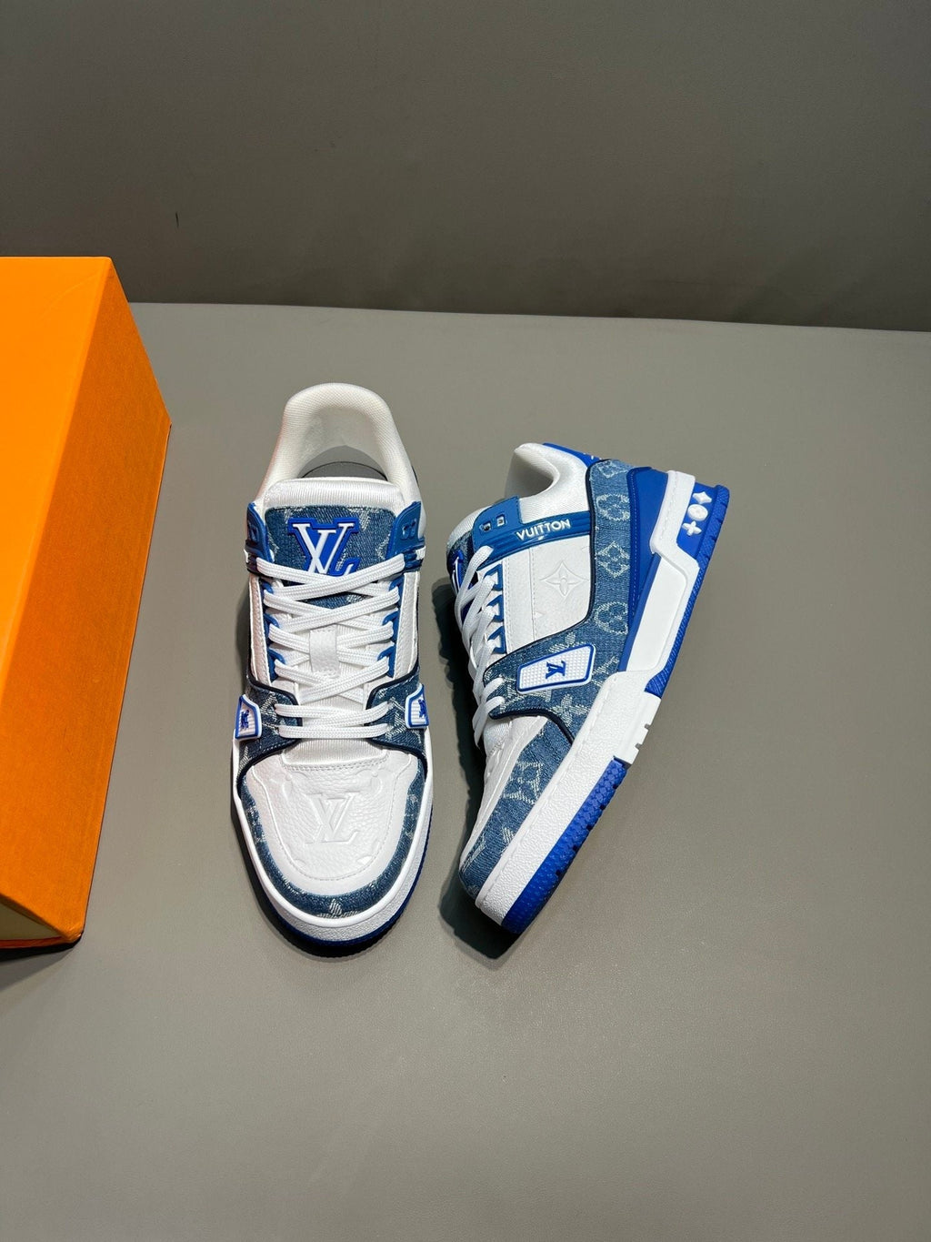 Louis Vuitton Trainer Sneaker