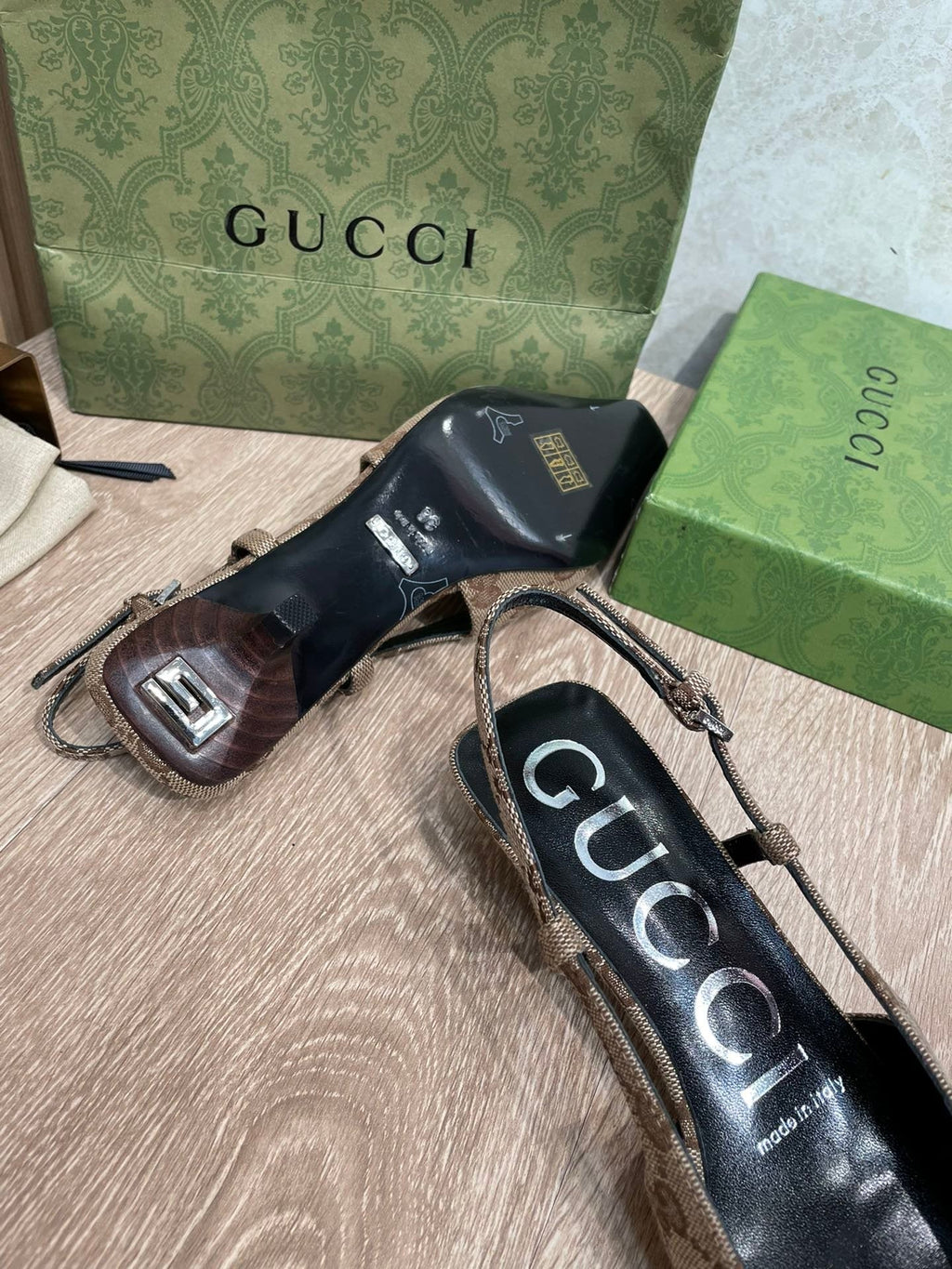 Gucci Slingback Pumps Brown