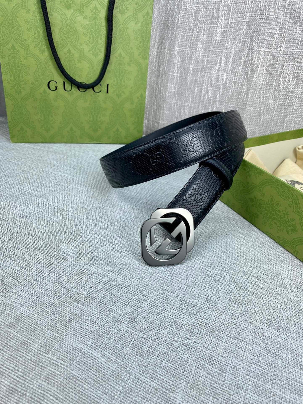 Gucci Marmont Reversible Belt