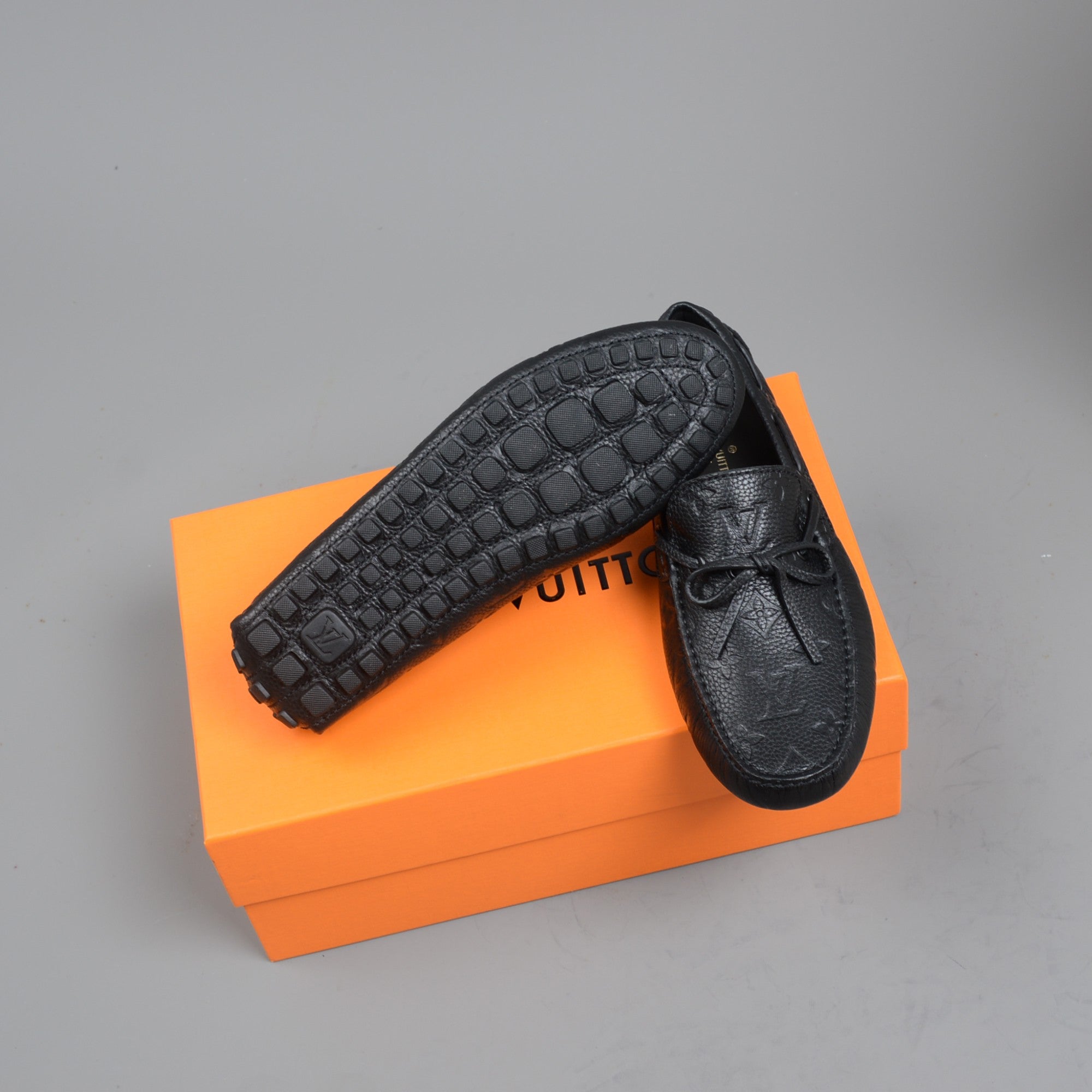 Louis Vuitton Driver Moccasin
